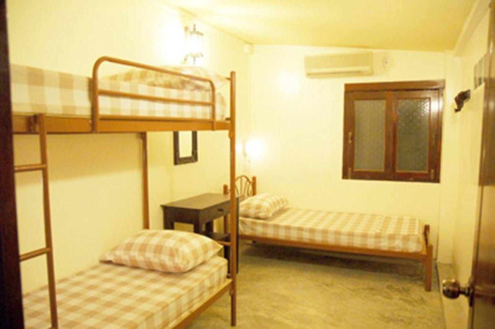 Yha Bangkok Airport Hostel Bang Phli Ngoại thất bức ảnh