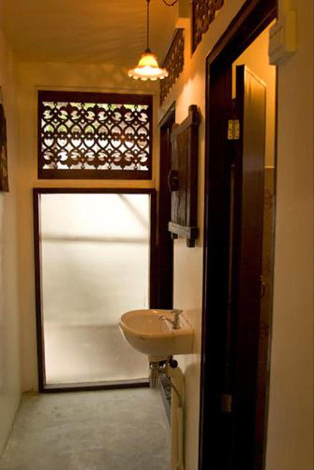 Yha Bangkok Airport Hostel Bang Phli Ngoại thất bức ảnh