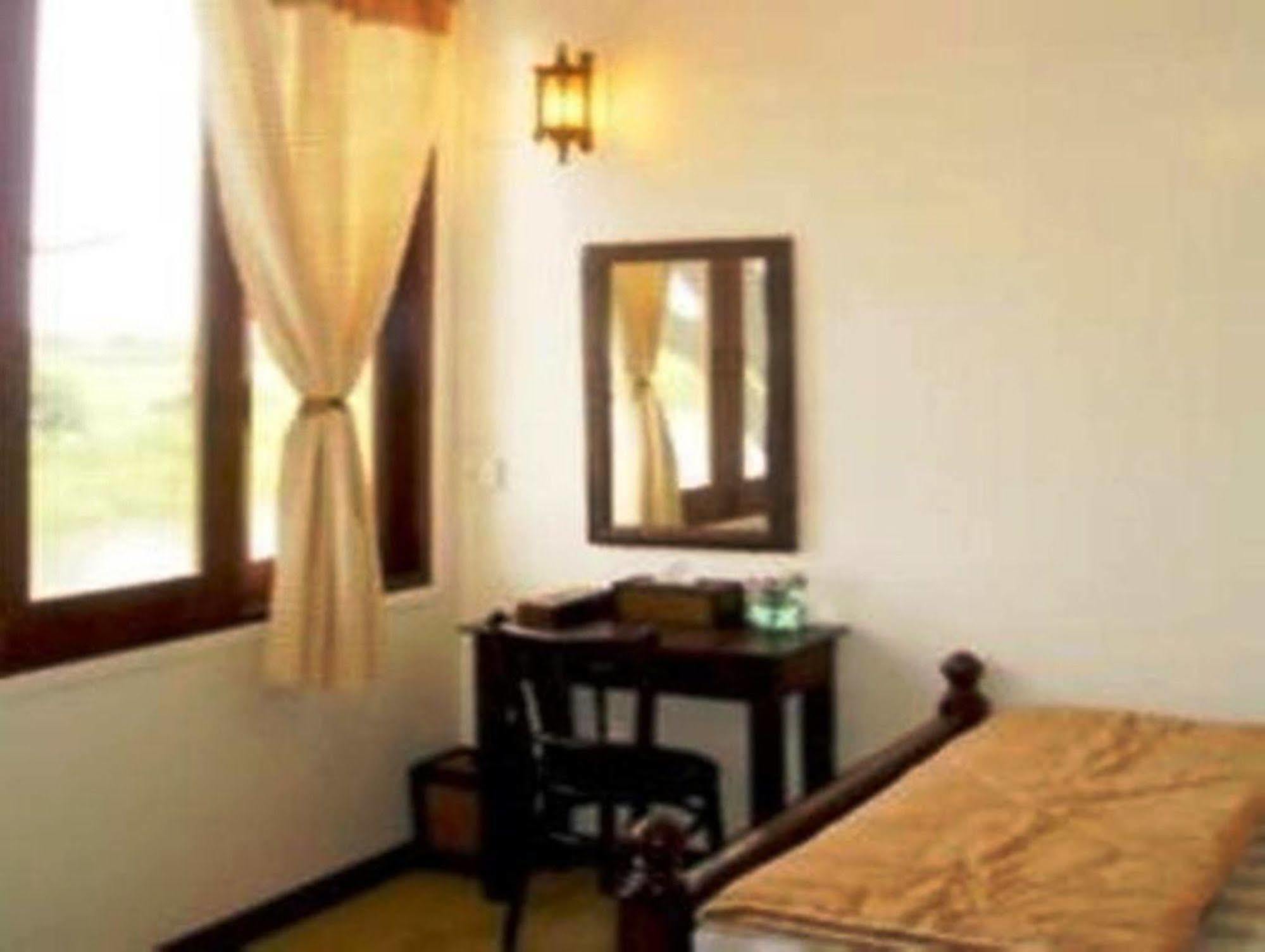 Yha Bangkok Airport Hostel Bang Phli Ngoại thất bức ảnh
